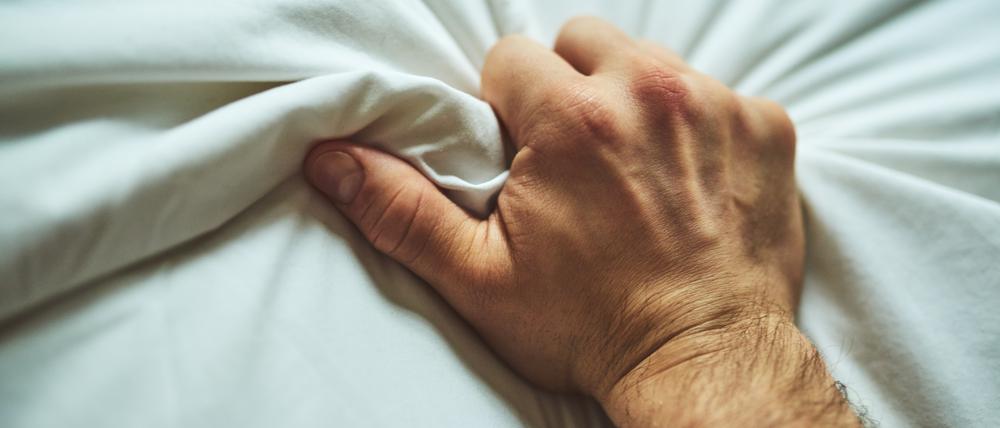 Bislang sind fast ausschließlich Männer von Affenpocken betroffen.