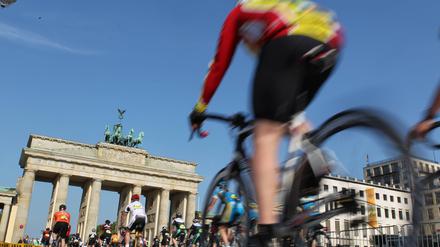 Am Sonntag findet in Berlin zum ersten Mal seit der Pandemie wieder das große Radrennen statt.