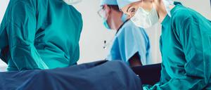 Jedes Jahr wiederholen sich in deutschen Krankenhäusern die gleichen schweren Behandlungsfehler. 