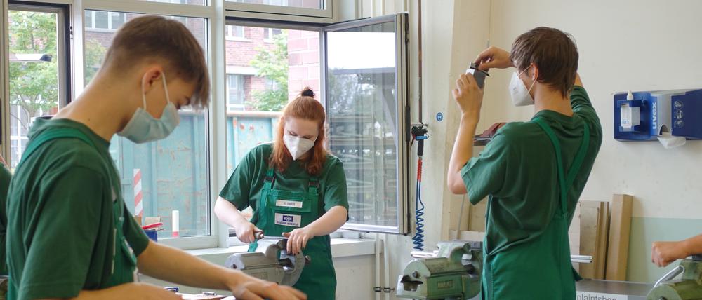 Nachwuchssorgen: Viele Handwerksbetriebe haben Probleme, ihre Ausbildungsplätze zu besetzen.