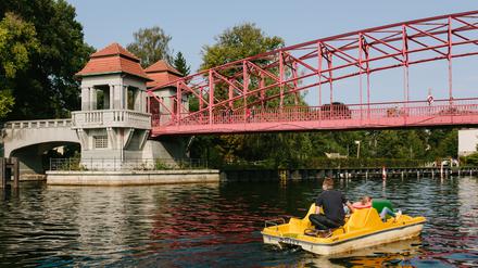 Die Tegeler Sechserbrücke kurz vor dem Ziel der Tour.