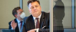 Der Berliner Innensenator Andreas Geisel (SPD) hat eine Mitverantwortung, sagt die Expertenkommission. 