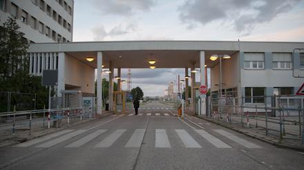 Das Werkstor der PCK-Raffinerie kurz vor Schichtwechsel.