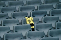 Leere Sitze im Dortmunder Stadion. Und das ausgerechnet im Spiel gegen Schalke.