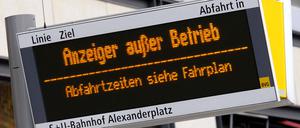 Die alten DAISY-Anzeigen der BVG sollen künftig der Vergangenheit angehören.