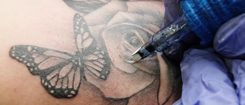 Viele Deutsche haben ein Tattoo, etliche sogar mehrere. Die Gründe dafür sind vielfältig.