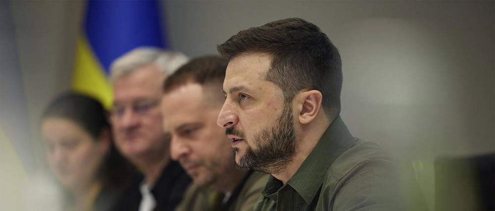 Selenskyj baut seinen Sicherheitsapparat um. Forciert haben soll das sein Berater Jermak.