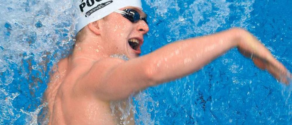 Schulterfrei. Schwimmer sehen nicht mehr aus wie überdimensionale Wurstpellen. High-Tech-Anzüge sind verboten.Foto: dpa