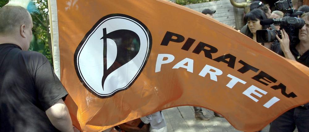 Mit Hilfe des Internets will die Piratenpartei bei der innerparteilichen Willensbildung völlig neue Wege gehen.