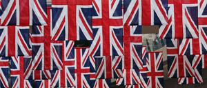 Offshore-System hinter dem Union Jack.