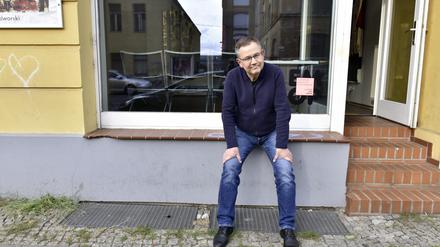 Michael Fritsch
der Galerist Michael Fritsch an oder in seiner Galerie "Schöne-Weide" in der Wilhelminenhofstraße 48a in Berlin 12459 - Schöneweide.
Foto: Doris Spiekermann-Klaas