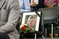 Ein Foto des erschossenen Kasseler Regierungspräsidenten Walter Lübcke (CDU) auf einer Veranstaltung zum Hessentag.