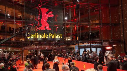 Volle Mitte, leere Mitte: Der Berlinale Palast im Zentrum des Festivals
