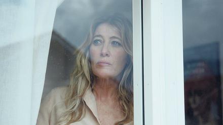 Christina (Valeria Bruni Tedeschi) wird in „La ligne“ von ihrer Tochter von ihrer Tochter attackiert. Diese muss nun 100 Meter Abstand zu ihrer Mutter halten.