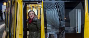 Hier fährt die Chefin noch selbst. Nikutta testet die neue U-Bahn.