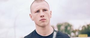 Kalle heißt eigentlich Pascal und lebt bei seiner allein erziehenden Mutter.