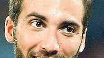 Higuain.