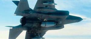 Milliarden für Munition. Nichtregierungsorganisationen (NGOs) werfen der Deutschen Bank vor, etwa durch Kredite oder Anteile an Firmen wie Lockheed Martin die Herstellung von Waffen zu fördern.Foto: Reuters
