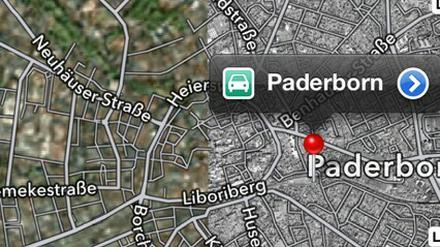 Apple hat zum Start des neuen iPhone 5 auch die bisherigen Google-Karten durch einen eigenen Dienst ersetzt. Fehler und fehlende Details in den neuen Karten verärgerten jedoch viele Nutzer. So kommt es beispielsweise in Paderborn zu einer ungewollten Zeitreise - für ein vollständig coloriertes Bild hat es anscheinend nicht gereicht. Haben auch Sie einen Schnappschuss? Schicken Sie ihn an leserbilder@tagesspiegel.de.