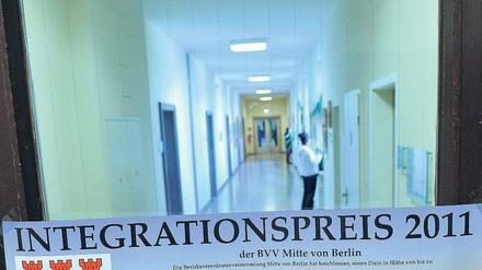 Warten auf den Pass. Zeit und Geduld ist gefragt.