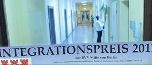 Warten auf den Pass. Zeit und Geduld ist gefragt.