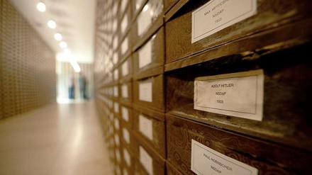 Das Kunstwerk im Reichstag mit der Hitler-Box.