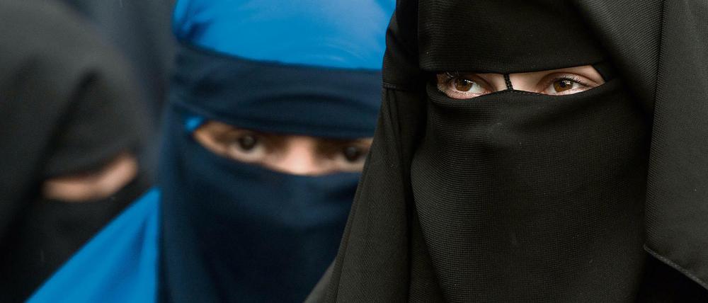 Vollverschleierte Frauen in Offenbach.