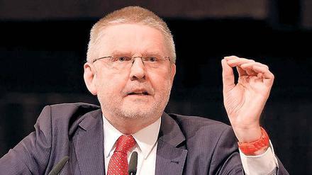 Hans-Günter Henneke.