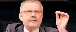 Hans-Günter Henneke. 
