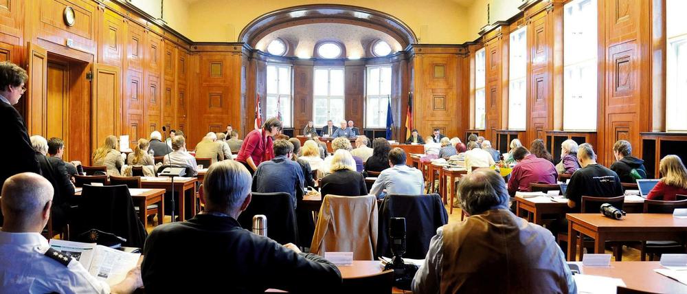 Bei den BVV-Sitzungen werden im Großteil der Bezirke am Abend die Bezirksbürgermeister und Stadträte gewählt.