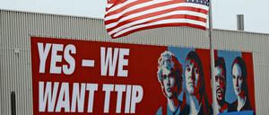 Präsident Obama tritt unverdrossen für das transatlantische Wirtschaftsabkommen TTIP ein: Ende April auf der Hannover-Messe (Foto) und heute.