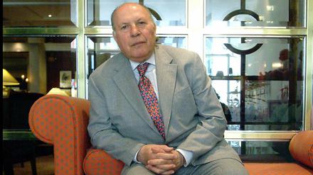 Im Mahlstrom der Geschichte: Imre Kertész schreibt auch über Auschwitz - als conditio humana des 20. Jahrhunderts.