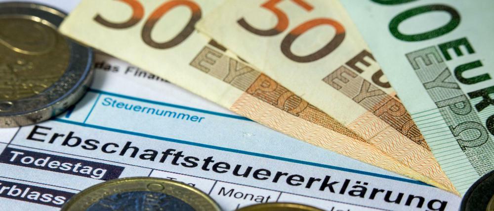 Deutsches Recht: Erben muss nicht teuer sein.