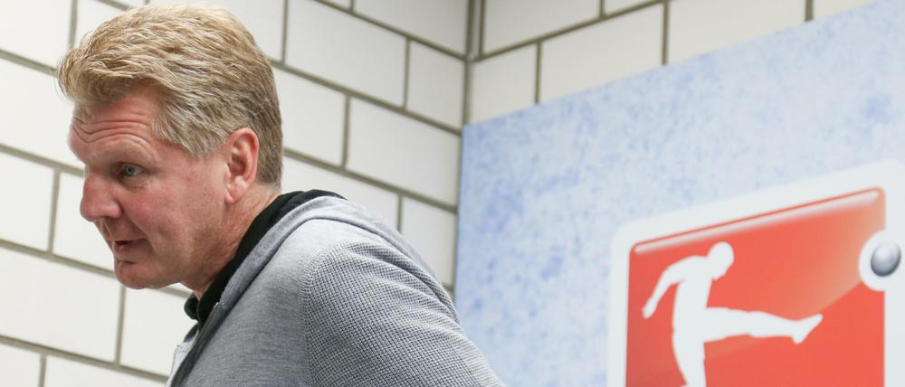 Und nun? Stefan Effenberg geht erst mal.
