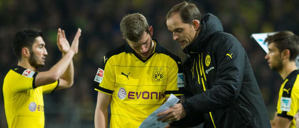 Thomas Tuchels BVB könnte die Meisterschaft mit einem Sieg gegen den FC Bayern wieder spannend machen.