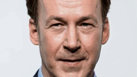 Der Schauspieler Ulrich Noethen sollte im neuen SWR-"Tatort" mitspielen, sagte aber angeblich ab. 