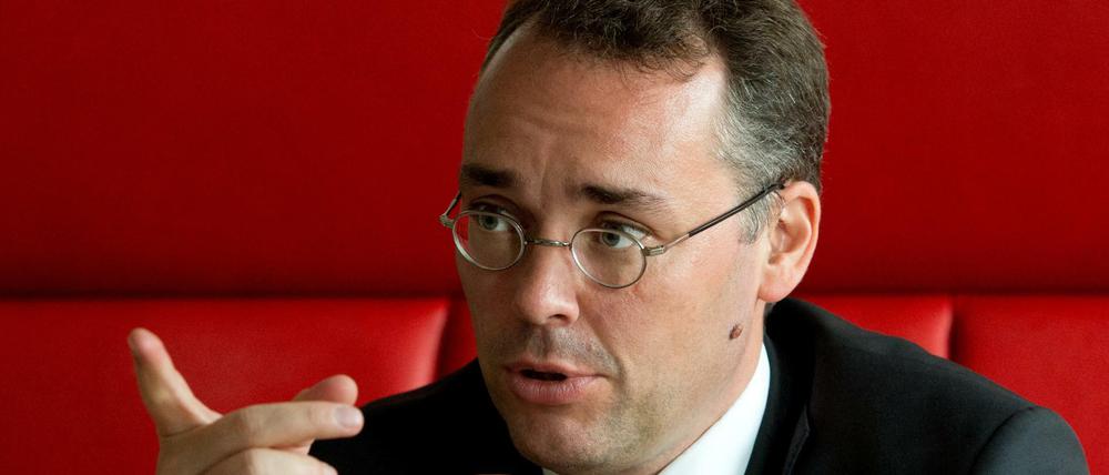 Peter Friedrich. 