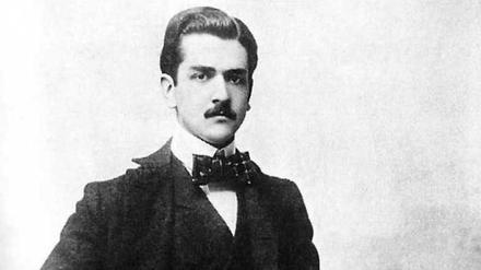 Elegant im Alter von 19 Jahren. Raymond Roussel.