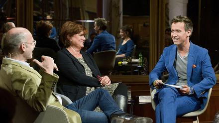 Kerntrio beim "Quartett": "Spiegel"-Literaturchef Volker Weidermann (rechts), Moderatorin und Autorin Christine Westermann und Kolumnist Maxim Biller: Dazu kommt noch ein Gast. 