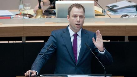 Der Senator für Gesundheit und Soziales, Mario Czaja (CDU), am Donnerstag im Plenarsaal.