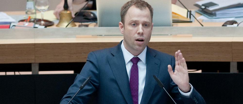 Der Senator für Gesundheit und Soziales, Mario Czaja (CDU), am Donnerstag im Plenarsaal.