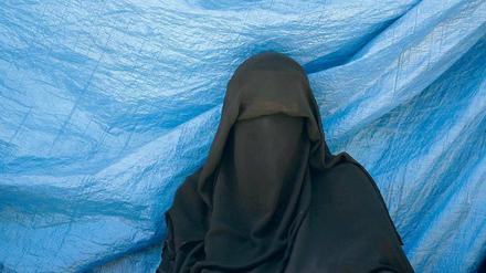 Leben in der Einzelzelle. In vielen islamisch geprägten Ländern ist Verschleierung für Frauen Pflicht. Im Zentralrat der Ex-Muslime haben viele Mitglieder diese Form der Unterdrückung erlebt.