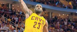 Ein-Mann-Show. LeBron James ist bei den Cavaliers die alles bestimmende Figur – nicht nur auf dem Spielfeld, sondern auch im Hintergrund. 