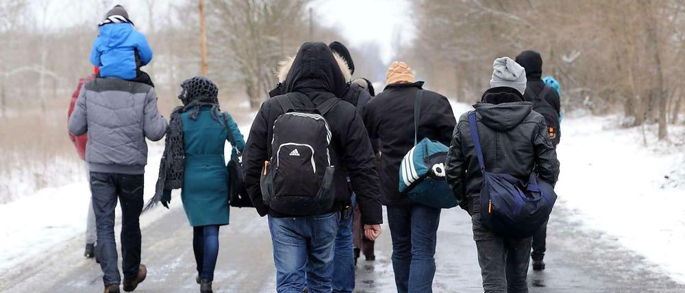 Kosovoaren auf der Flucht. Manche zieht es auch zum Islamischen Staat in den Nahen Osten.