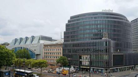 Karstadt am Ku'damm (links) soll Teil eines Centers werden. 