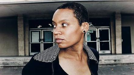 Musikerin Adwoa Hackman zog 2001 von München nach Berlin. Ihre Mutter ist Deutsche, der Vater kommt aus Ghana. 