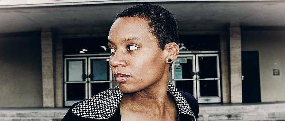Musikerin Adwoa Hackman zog 2001 von München nach Berlin. Ihre Mutter ist Deutsche, der Vater kommt aus Ghana. 