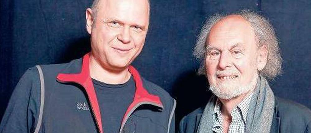 Hausinterne Lösung. Grips-Gründer Volker Ludwig (r.) beruft den Grips-Theaterpädagogen Philipp Harpain zum neuen künstlerischen Leiter des Kinder- und Jugendtheaters. 