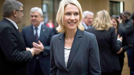 Das Verfahren bringt Manuela Schwesig in eine Doppelrolle - als Kritikerin der Herdprämie und als beklagte zuständige Ministerin
