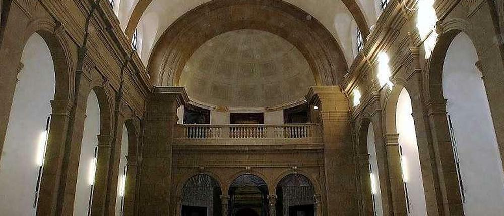 Vorbild Florenz. Die Basilika des Berliner Bode-Museums (hier vor der Sanierung) imitiert das Langhaus einer florentinischen Renaissancekirche.